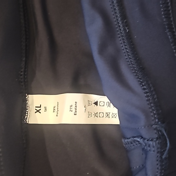 Brand new navy flare halara pants - Picture 3 of 3